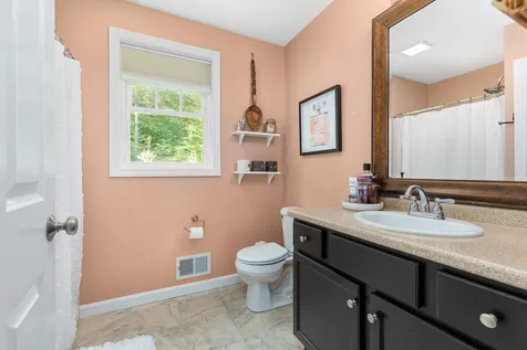 58 Morgan Drive Epping NH 03042