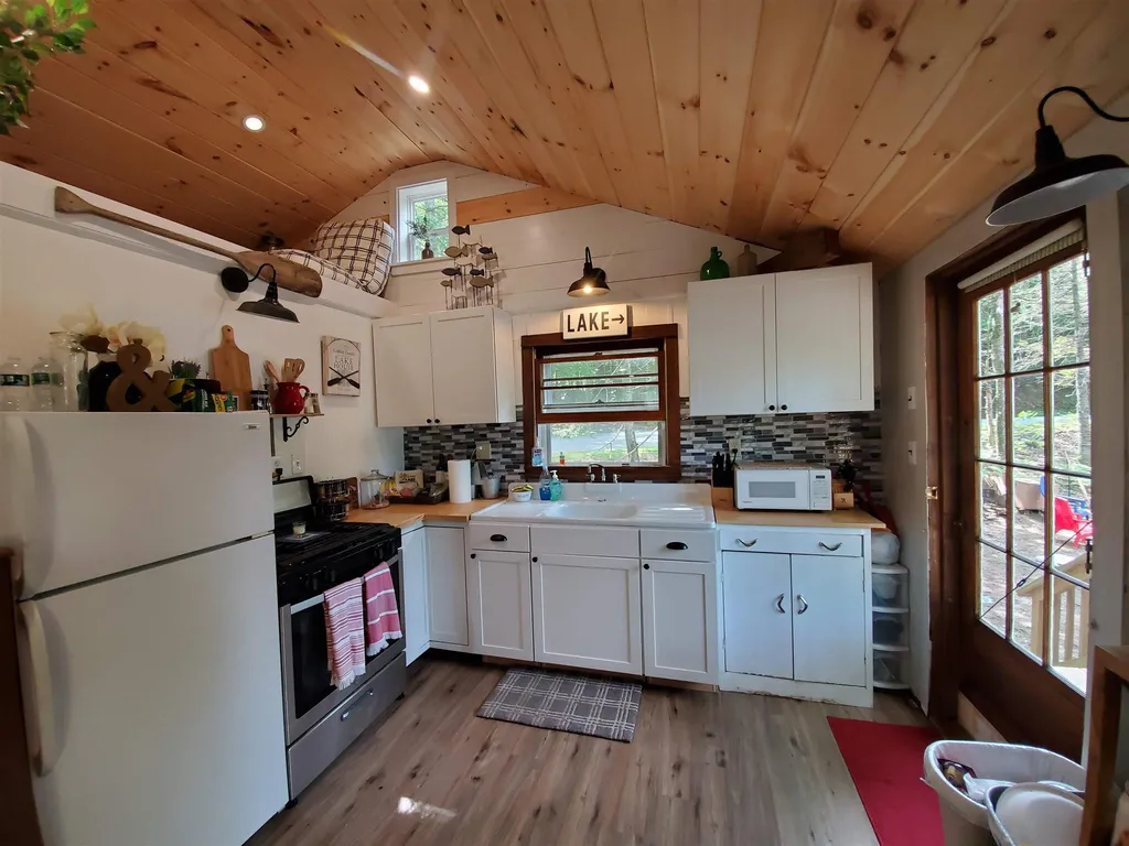 5&6 Goose Pond Road Hanover NH 03755