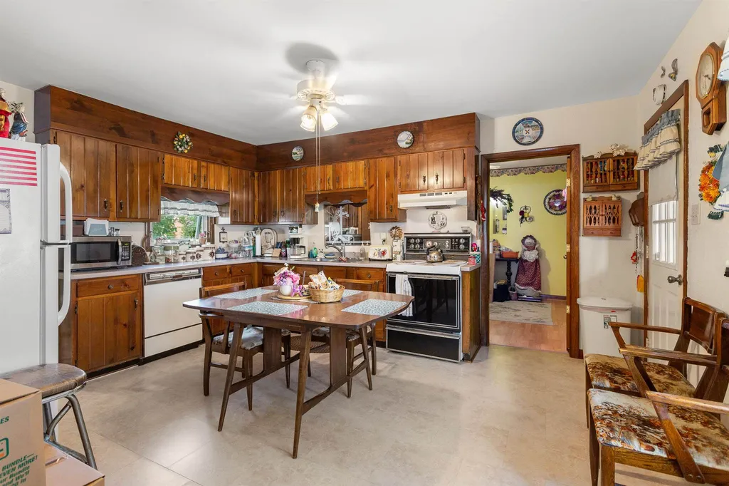 120 Palm Street Nashua NH 03060