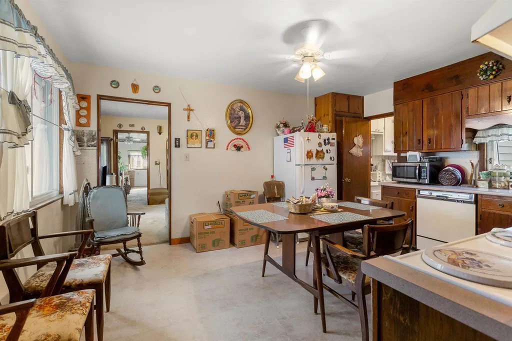 120 Palm Street Nashua NH 03060