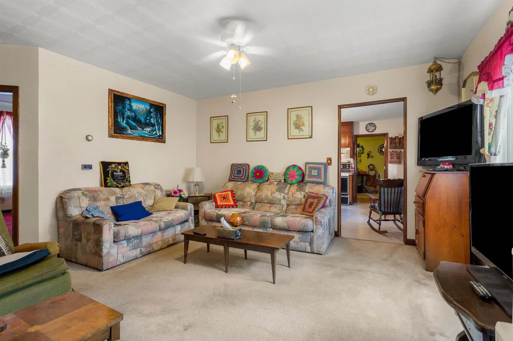 120 Palm Street Nashua NH 03060