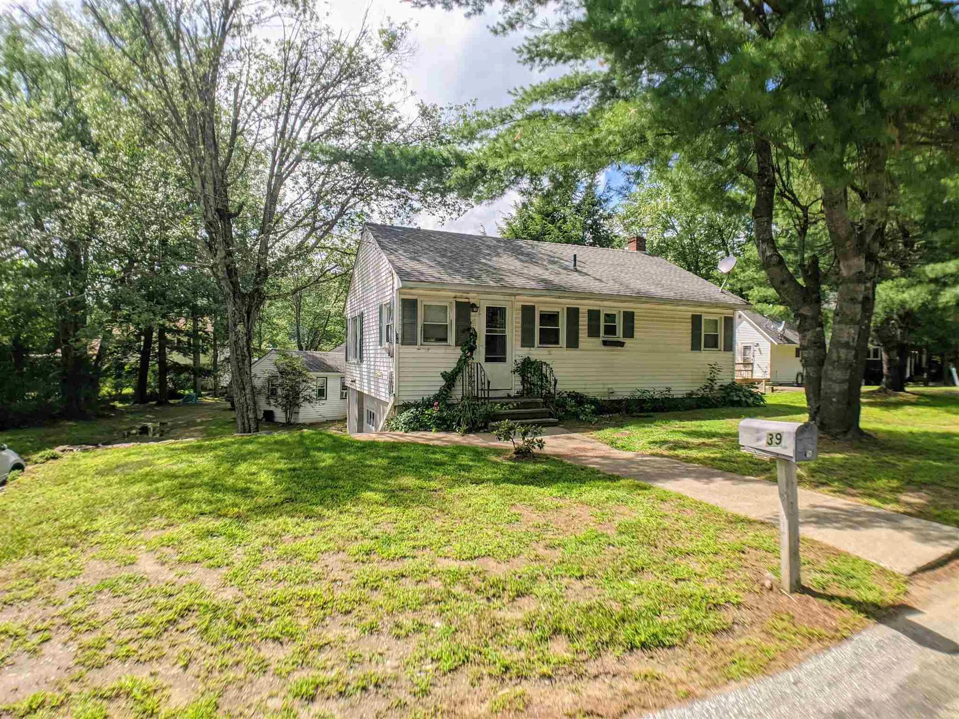 39 Nh Route 106 Gilmanton NH 03237