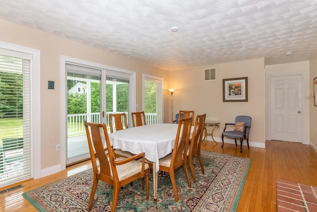 11 Cullen Way Exeter NH 03833