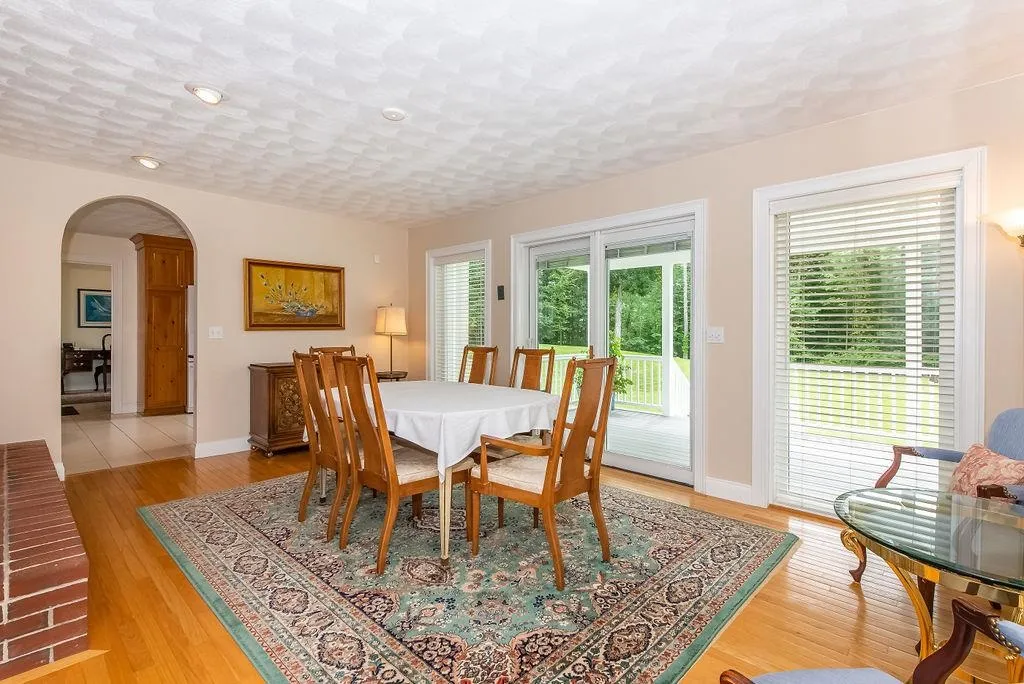 11 Cullen Way Exeter NH 03833