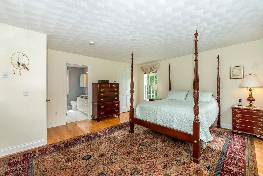 11 Cullen Way Exeter NH 03833