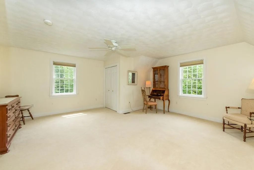 11 Cullen Way Exeter NH 03833