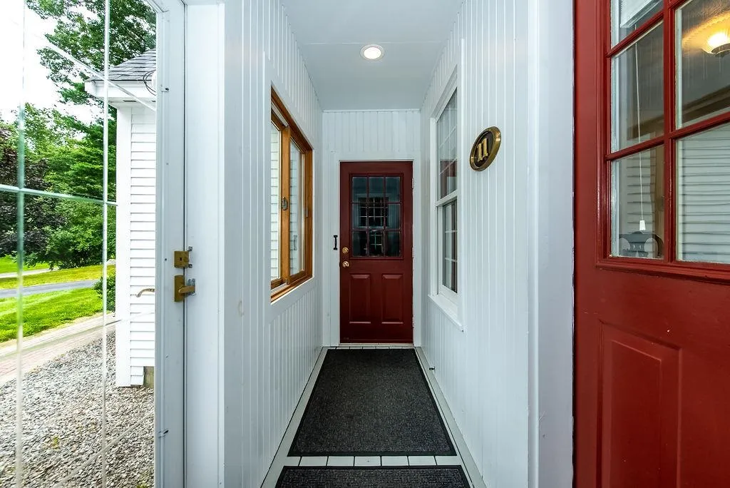 11 Cullen Way Exeter NH 03833