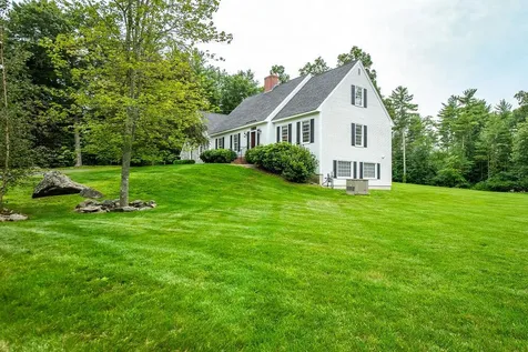 11 Cullen Way Exeter NH 03833