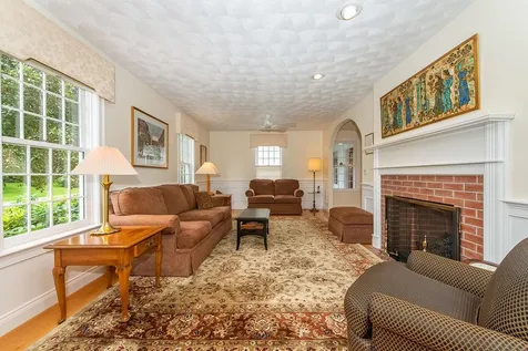 11 Cullen Way Exeter NH 03833