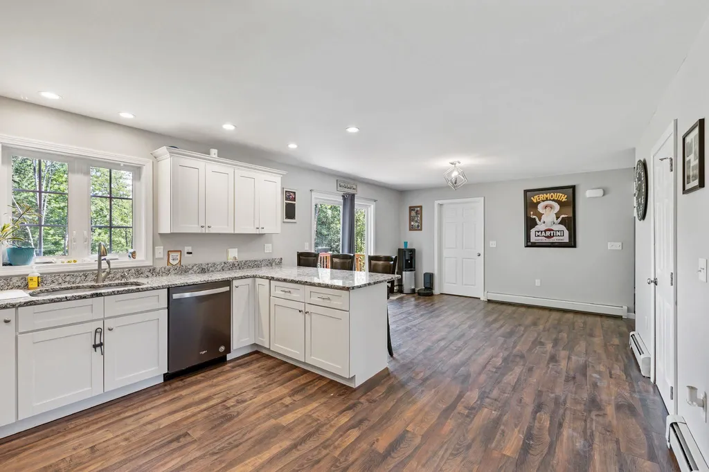 7 Merrill Drive Chichester NH 03258