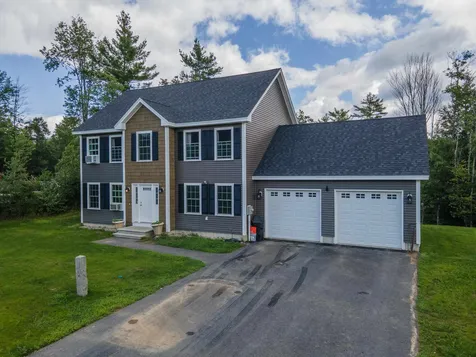 7 Merrill Drive Chichester NH 03258
