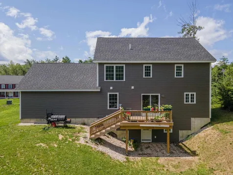 7 Merrill Drive Chichester NH 03258