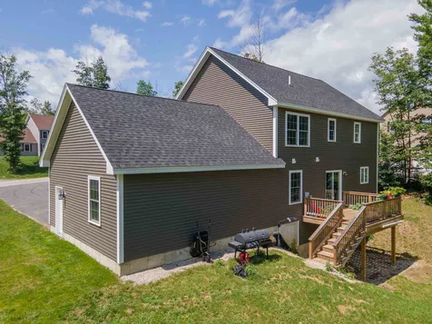 7 Merrill Drive Chichester NH 03258