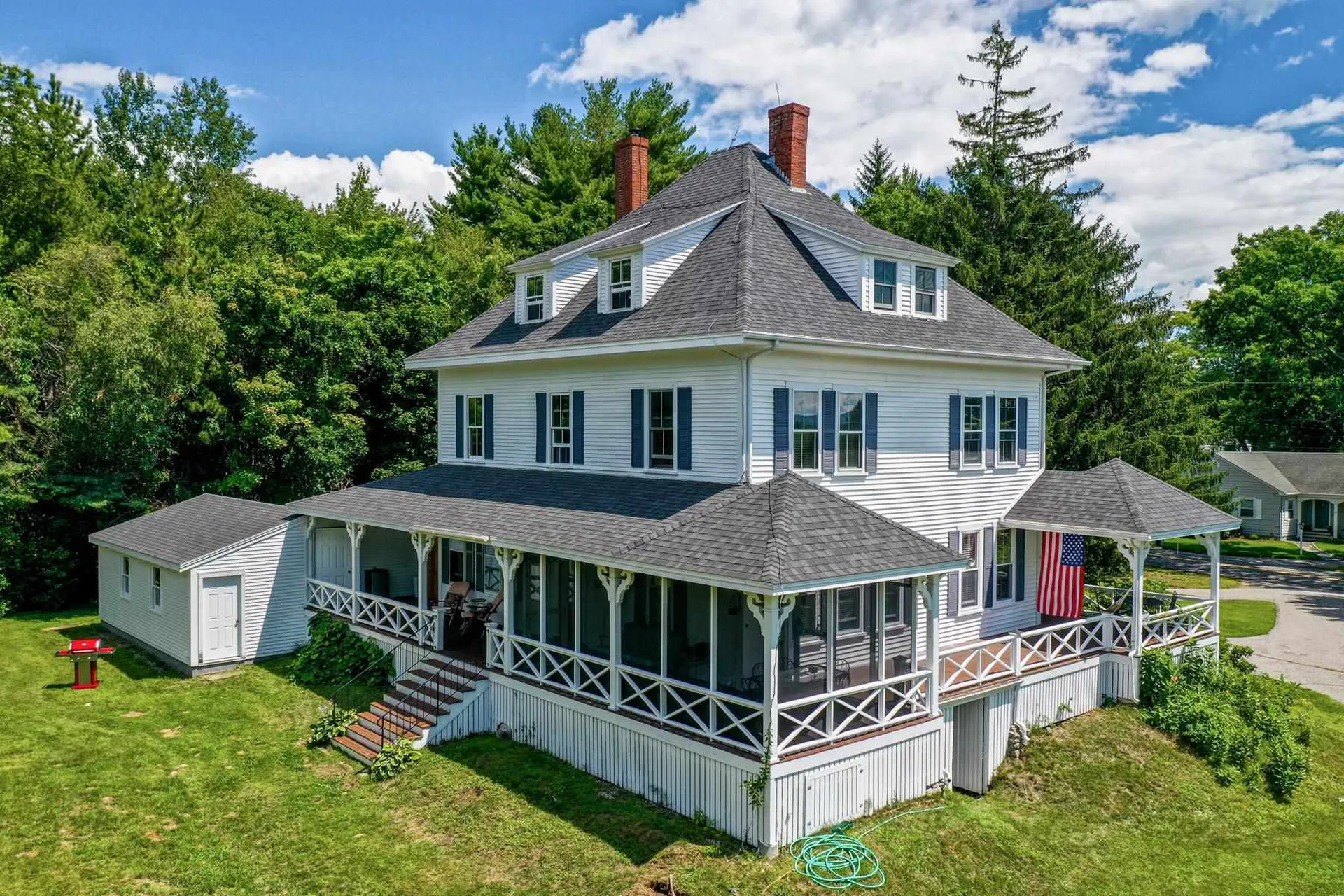 17 Forest Road Wolfeboro NH 03894