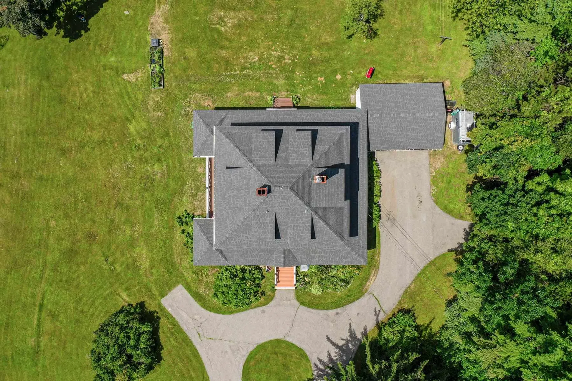 17 Forest Road Wolfeboro NH 03894