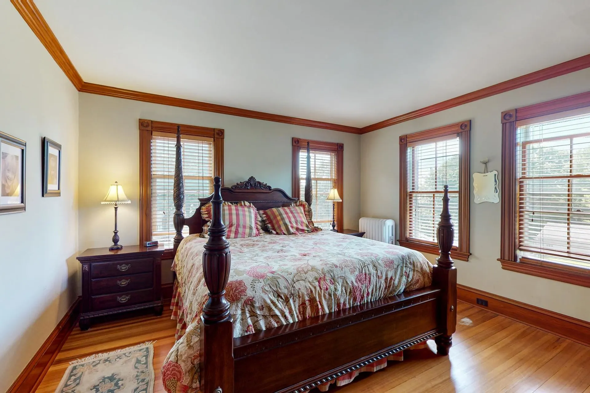 17 Forest Road Wolfeboro NH 03894