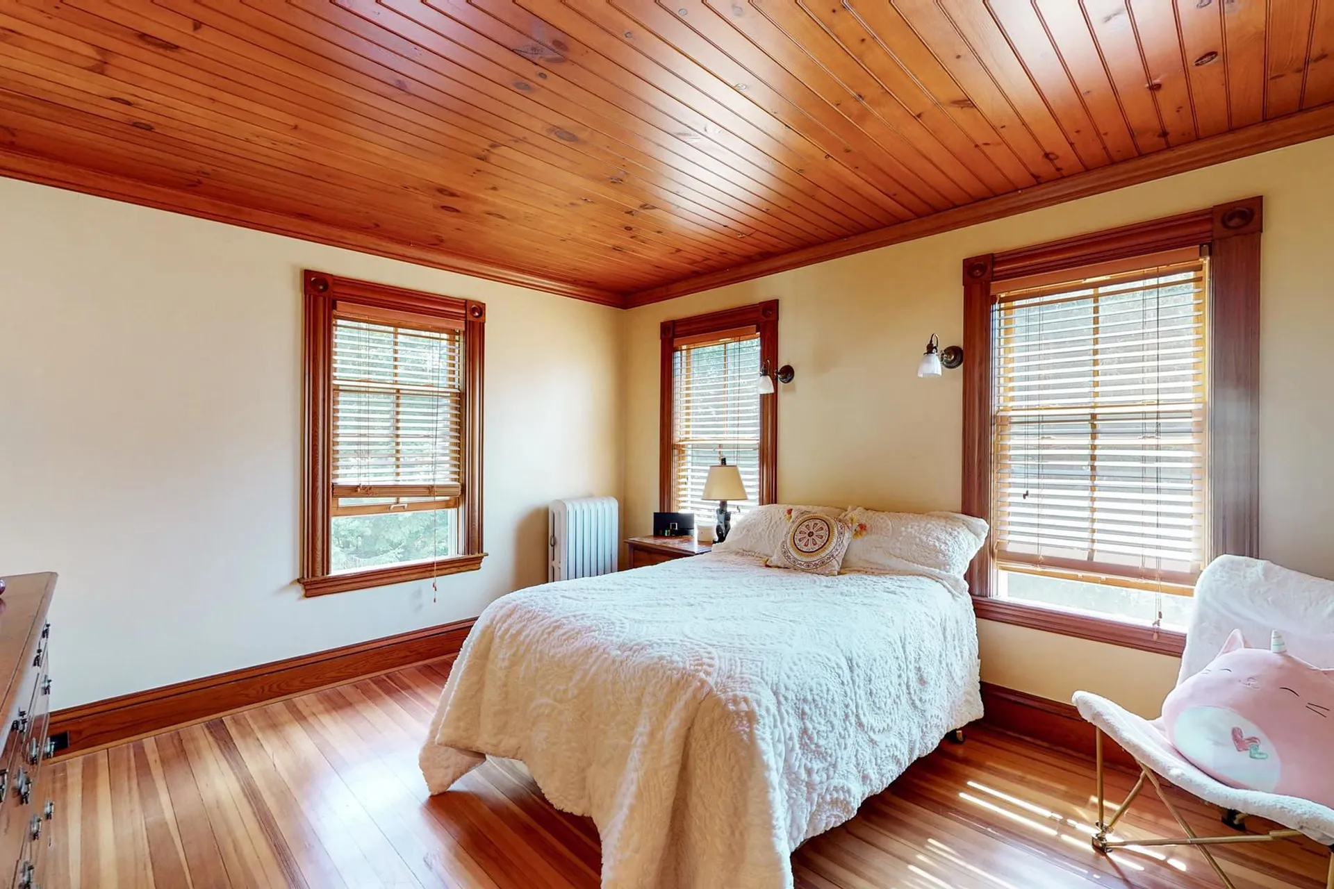 17 Forest Road Wolfeboro NH 03894