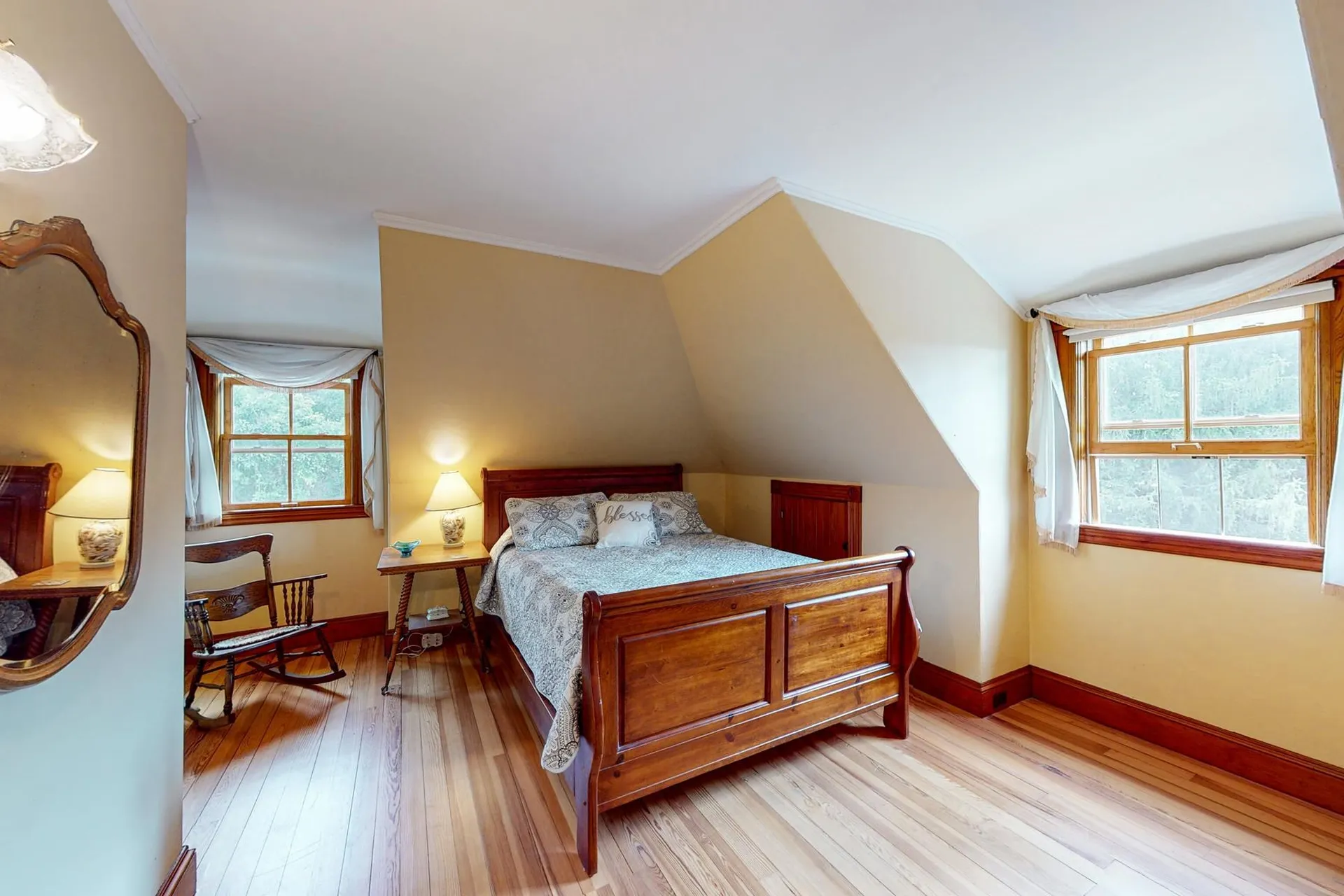 17 Forest Road Wolfeboro NH 03894