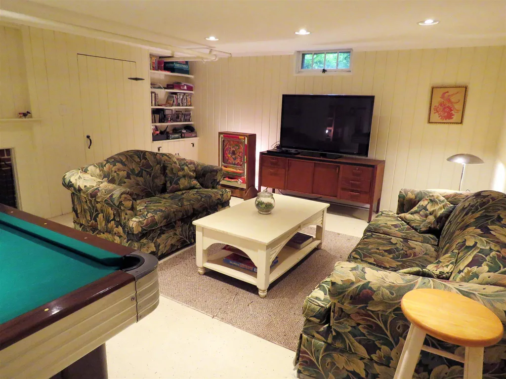102 Madbury Road Durham NH 03824