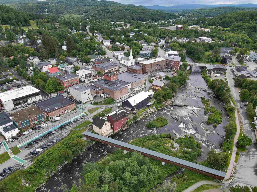 71 Patriots Drive Littleton NH 03561