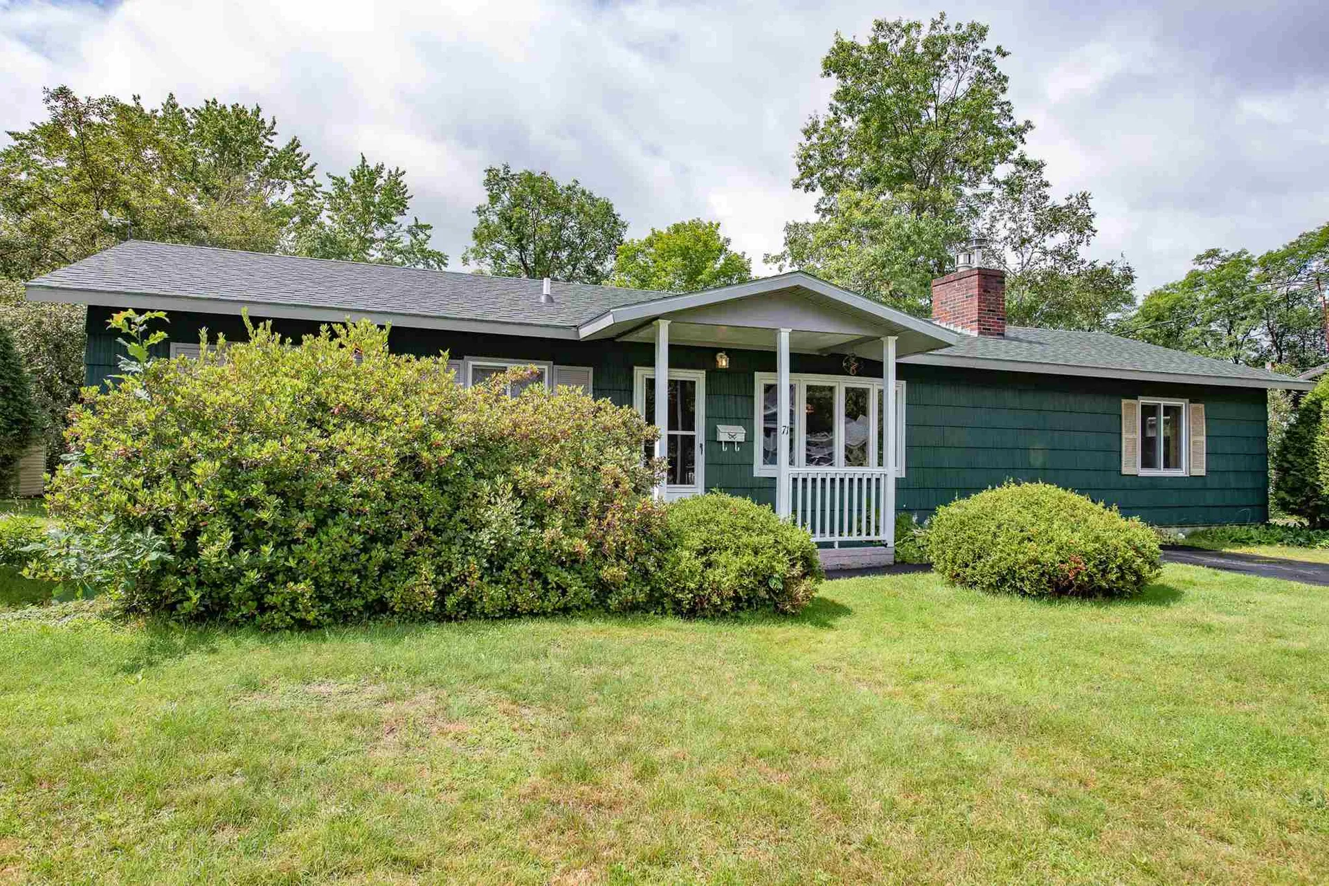 71 Patriots Drive Littleton NH 03561