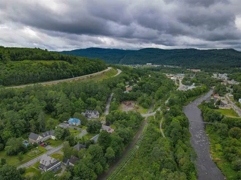 71 Patriots Drive Littleton NH 03561
