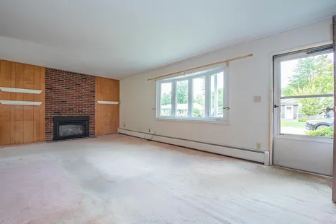 71 Patriots Drive Littleton NH 03561