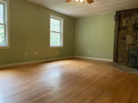 74 Butterfield Mill Road New Boston NH 03070