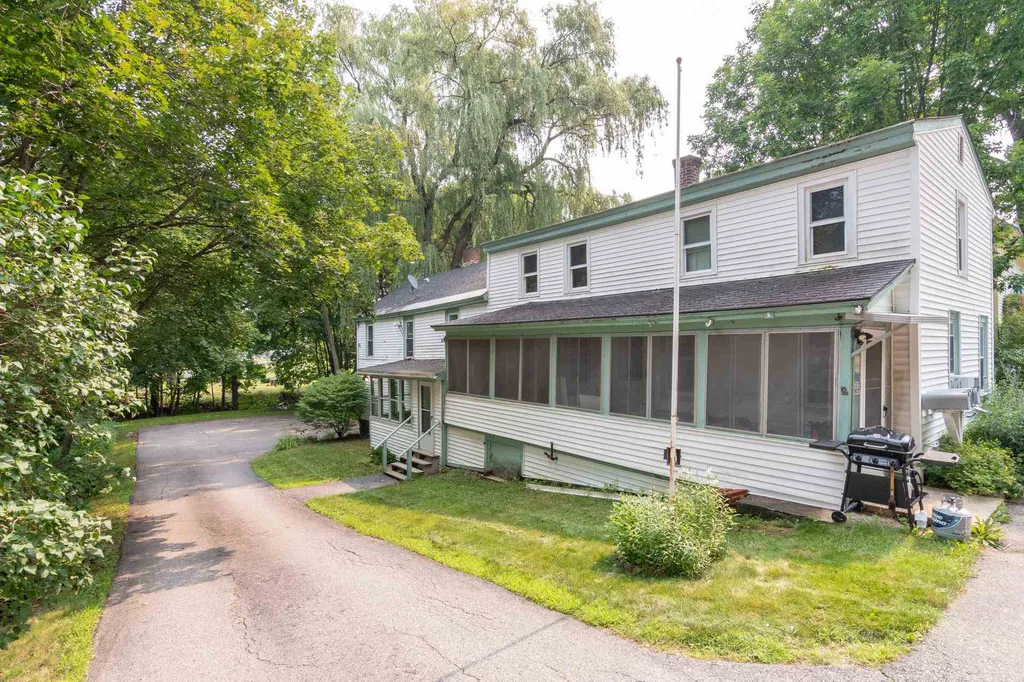 14 Beech Street Laconia NH 03246