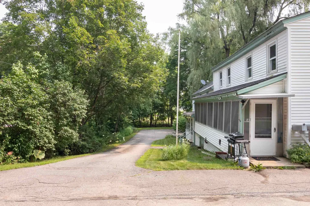 14 Beech Street Laconia NH 03246