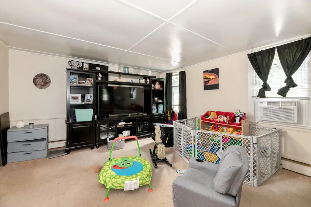 14 Beech Street Laconia NH 03246