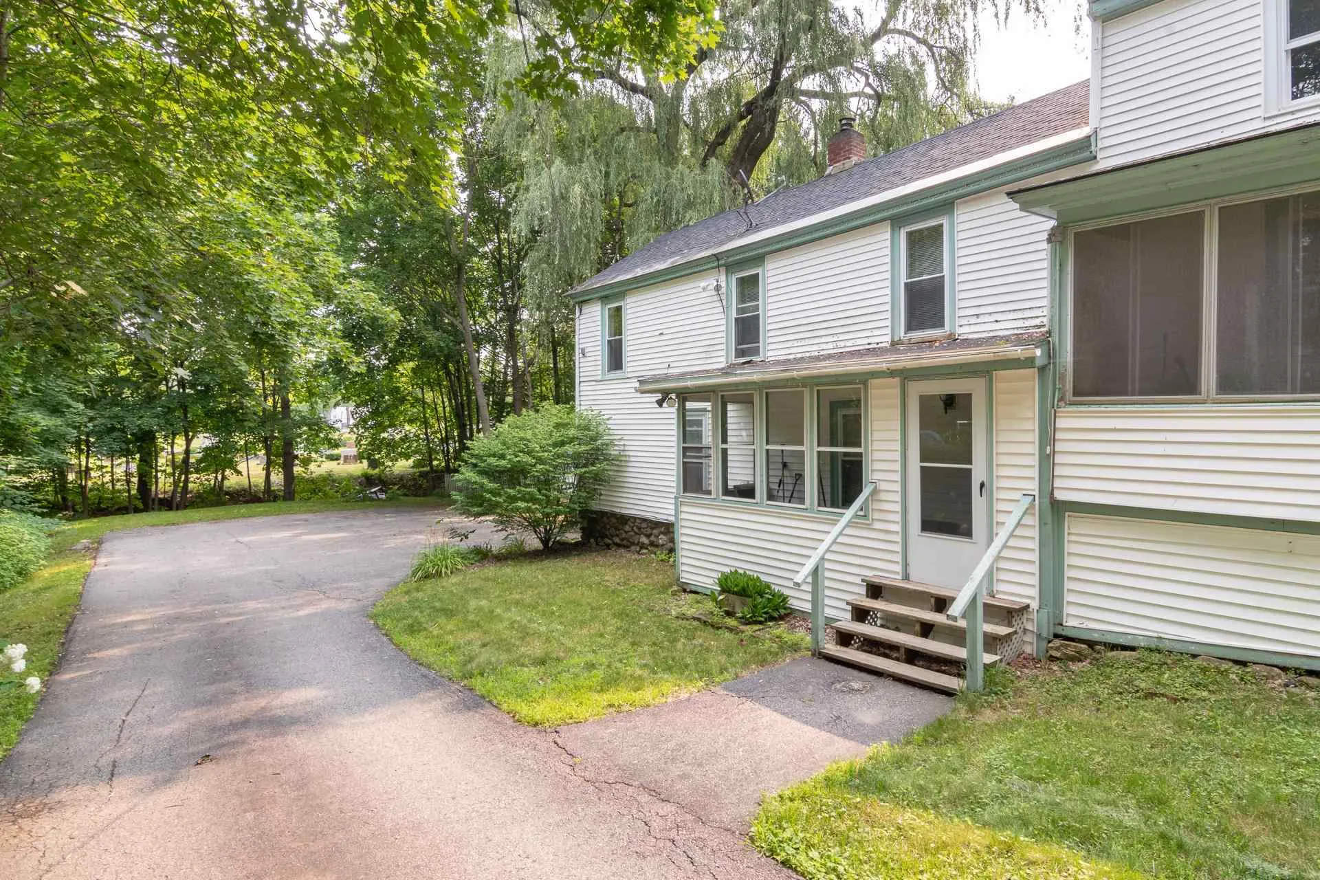 14 Beech Street Laconia NH 03246
