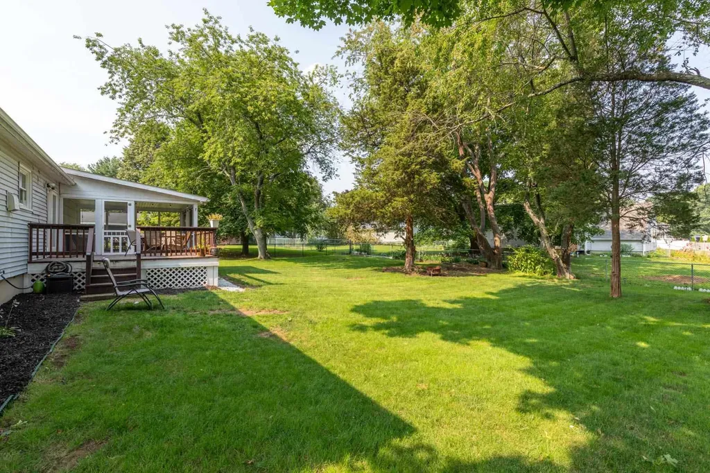 9 Richard Street Hampton NH 03842