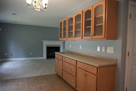 38 Cherrywood Drive Nashua NH 03062