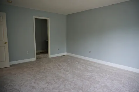 38 Cherrywood Drive Nashua NH 03062