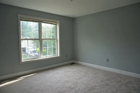 38 Cherrywood Drive Nashua NH 03062