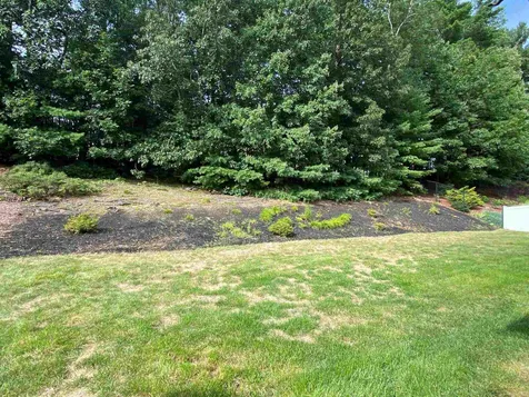 38 Cherrywood Drive Nashua NH 03062