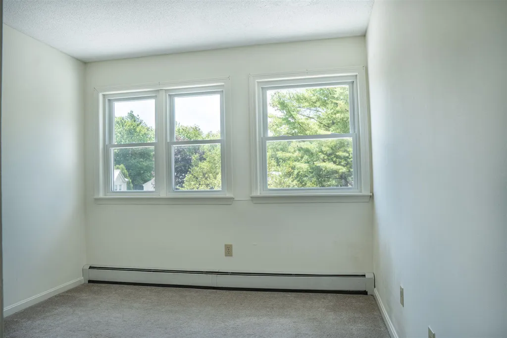 40 Wolf Road Lebanon NH 03766