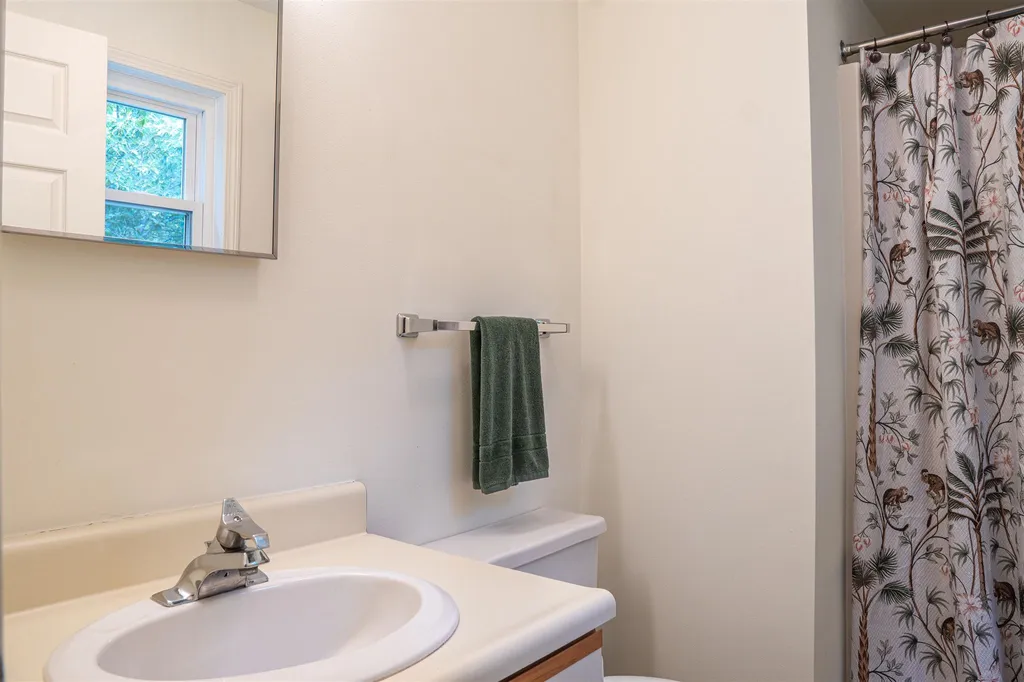 40 Wolf Road Lebanon NH 03766