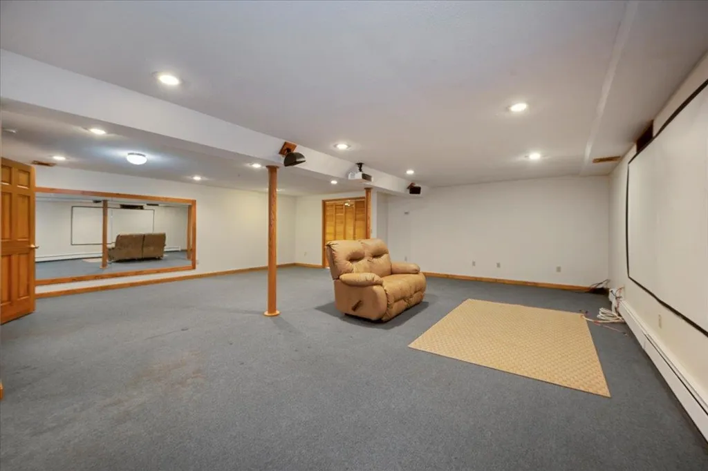 6 Currier Drive Bow NH 03304