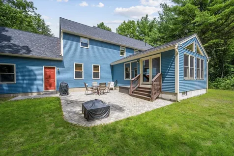 6 Currier Drive Bow NH 03304