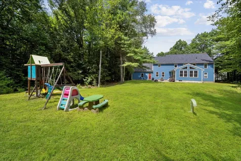 6 Currier Drive Bow NH 03304