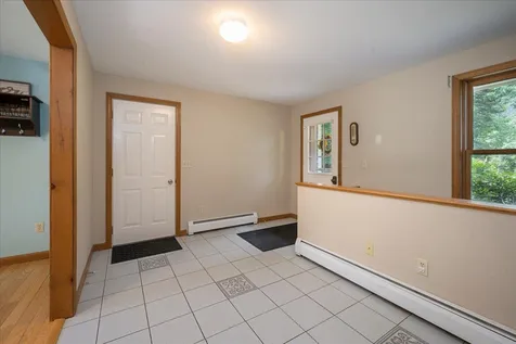 6 Currier Drive Bow NH 03304