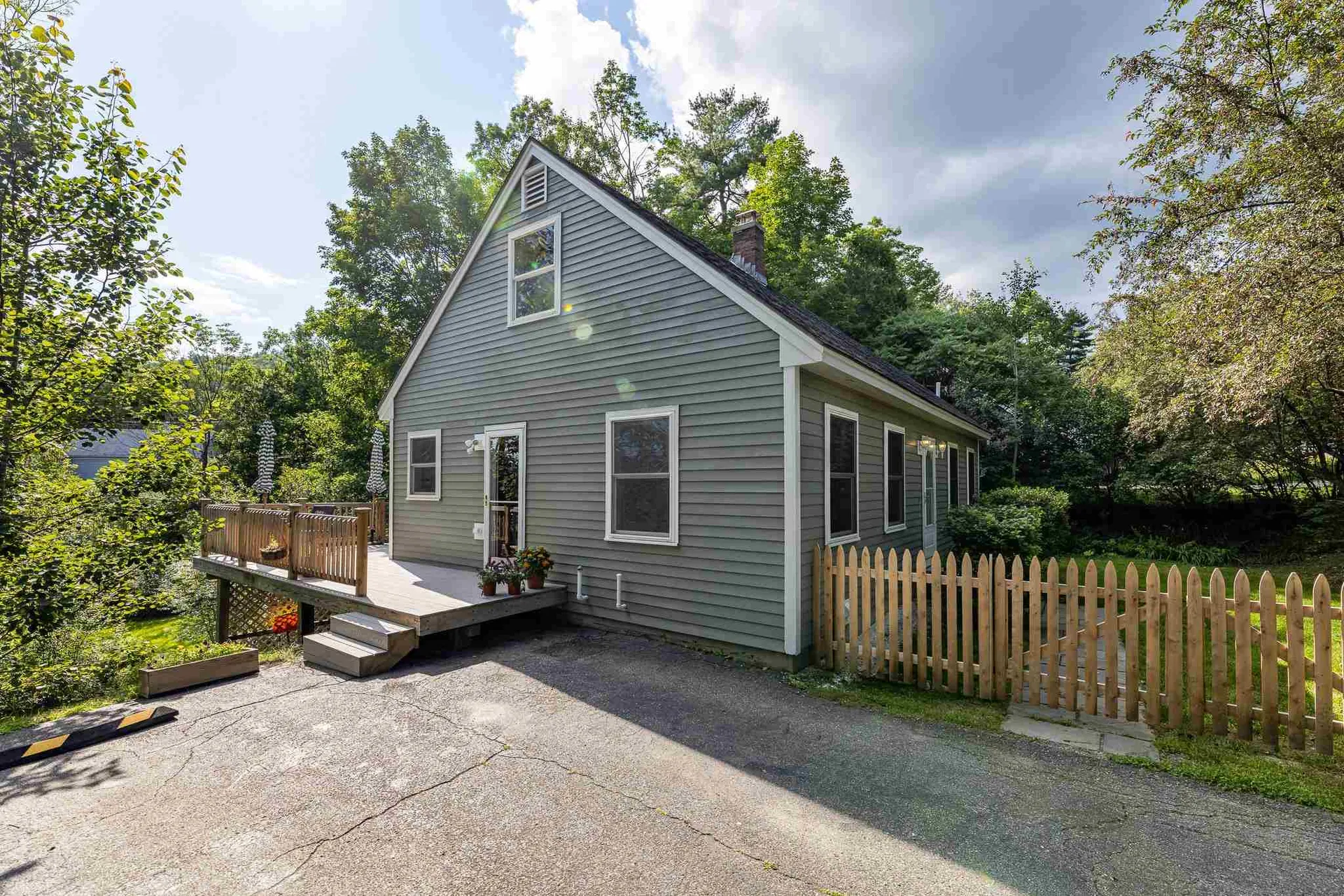 13 Wolf Road Lebanon NH 03766