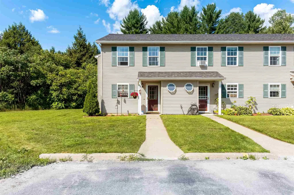 43 Colonial Road Fairfax VT 05454