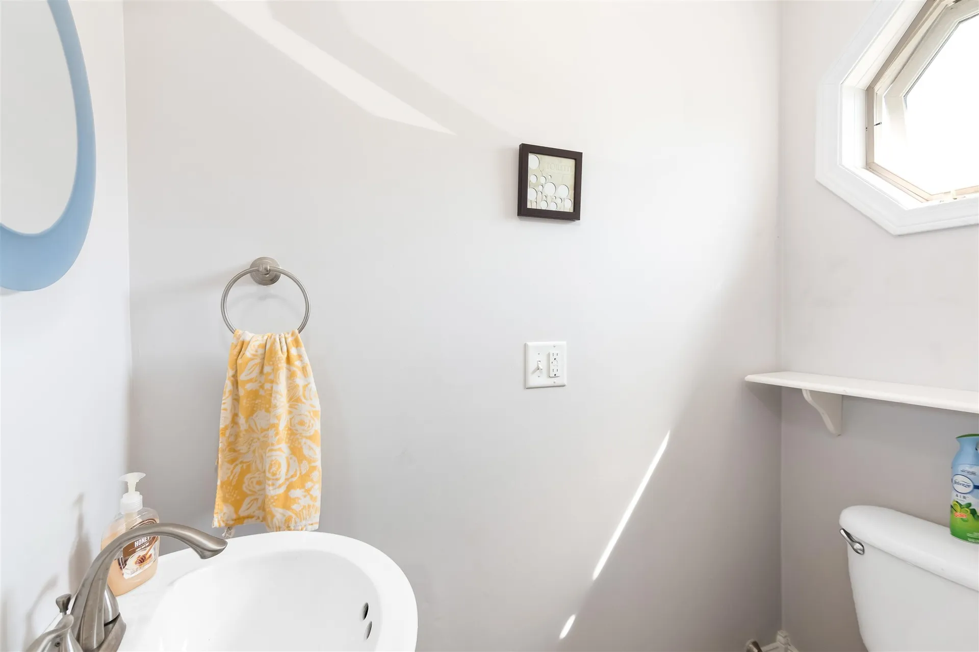43 Colonial Road Fairfax VT 05454