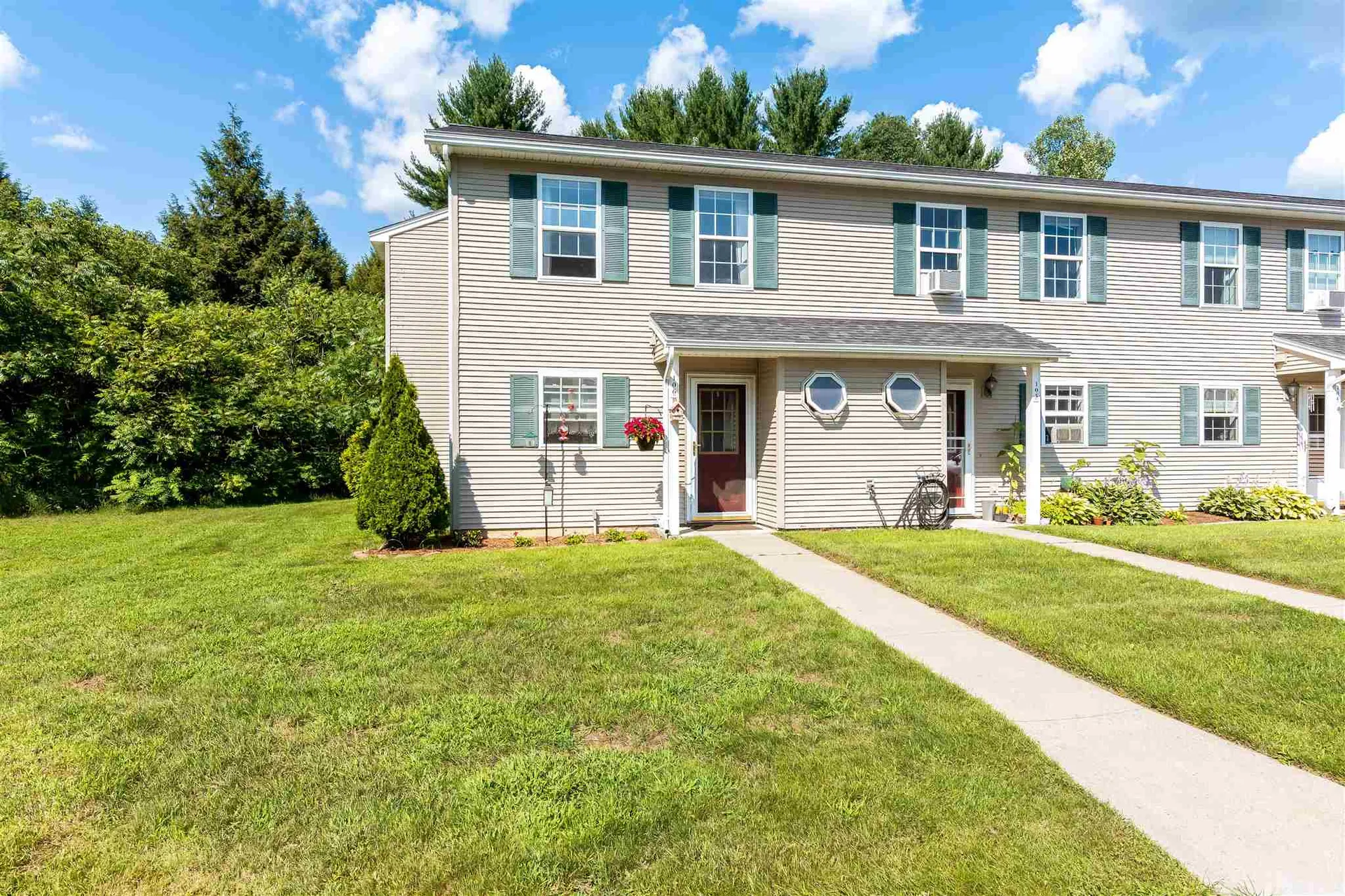 43 Colonial Road Fairfax VT 05454