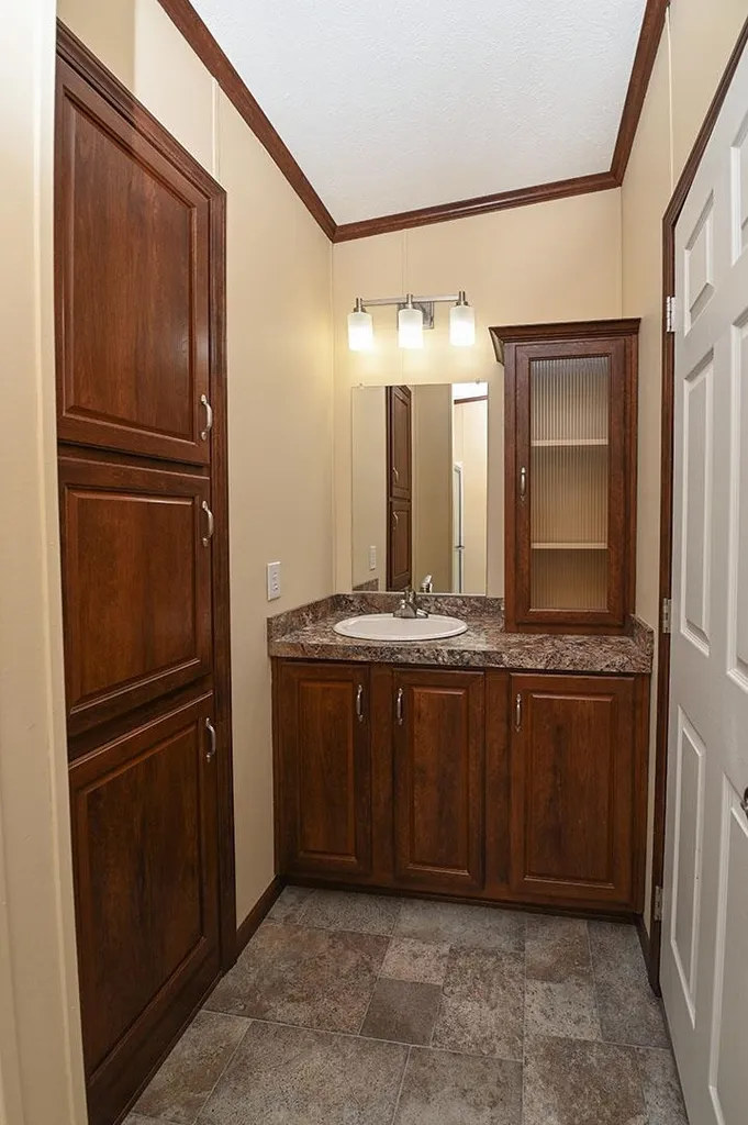 24 Meredith Drive Hampstead NH 03841