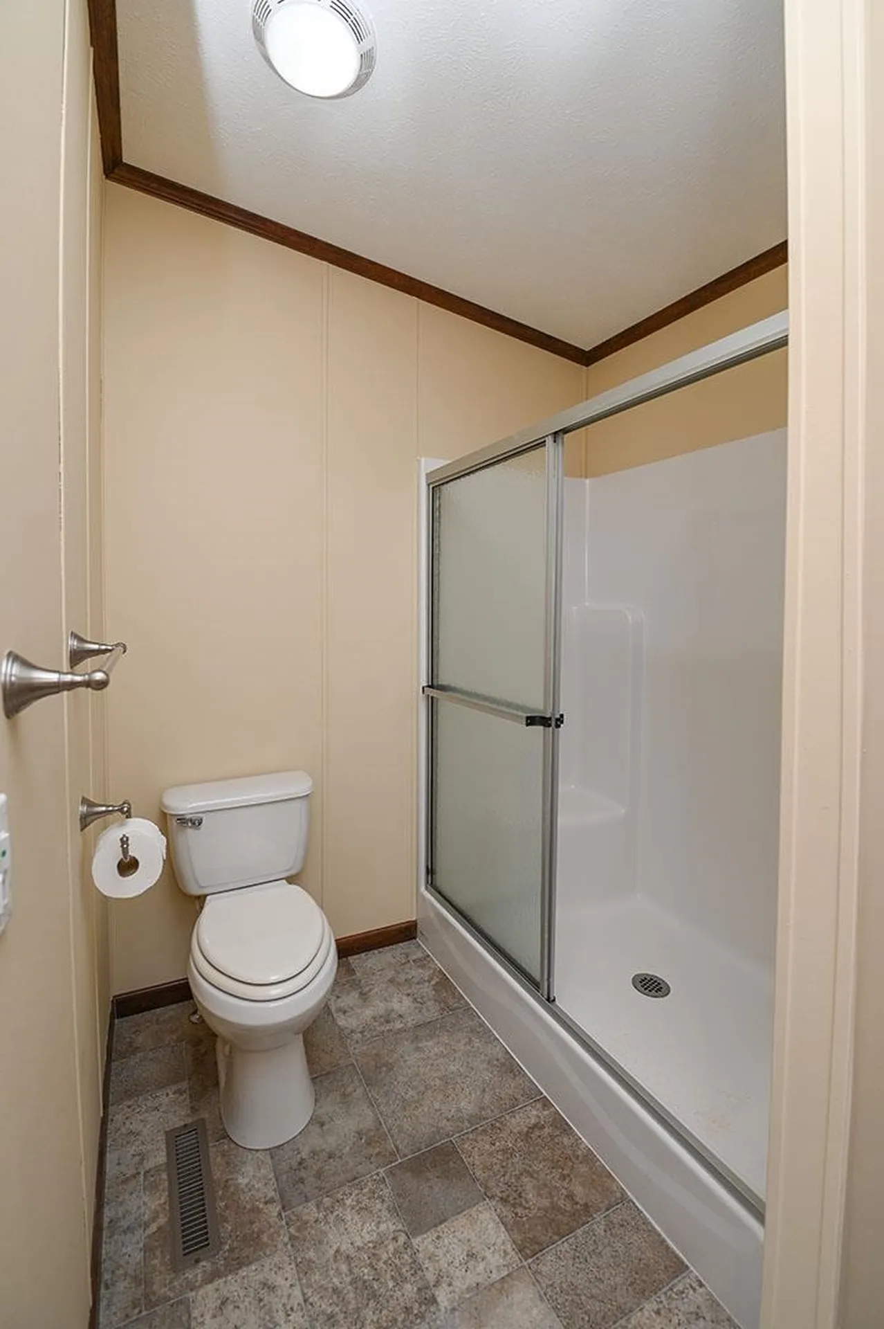 24 Meredith Drive Hampstead NH 03841