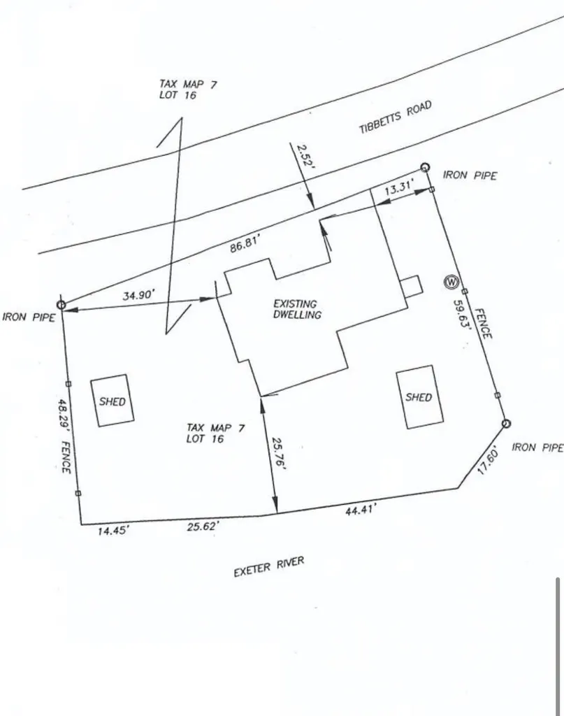 74 Tibbetts Road Fremont NH 03044